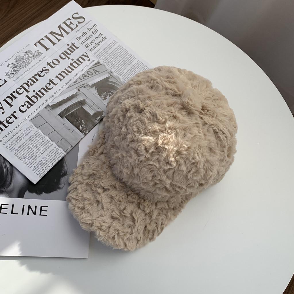 Stylish Winter Baseball Cap For Women Fur Warmth Fashion Multicolors Trend