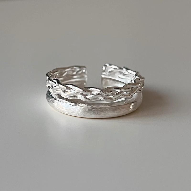 Elegant Adjustable Double-Layer Twisted Ring for Women - Niche Design, Versatile Ins Style Index Finger Ring Adjustable Open Design
