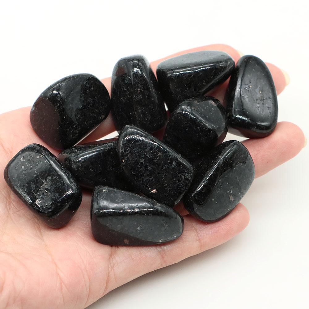 Natural Tumbled Stones Bulk Polished Rocks Gemstones Assorted Healing Crystals for Home Garden Tank Aquarium Decoration