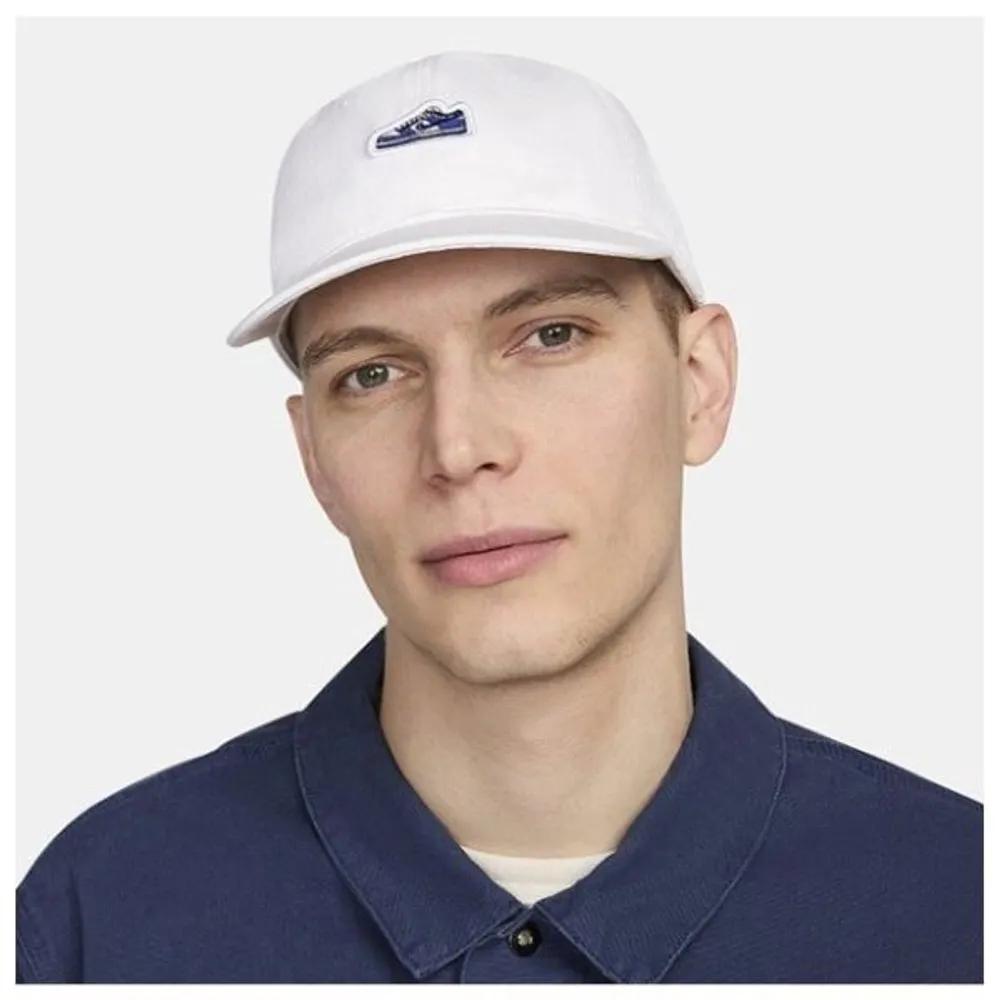 Cap FN4404-100 Club Unstructured Dunk Patch Cap white series