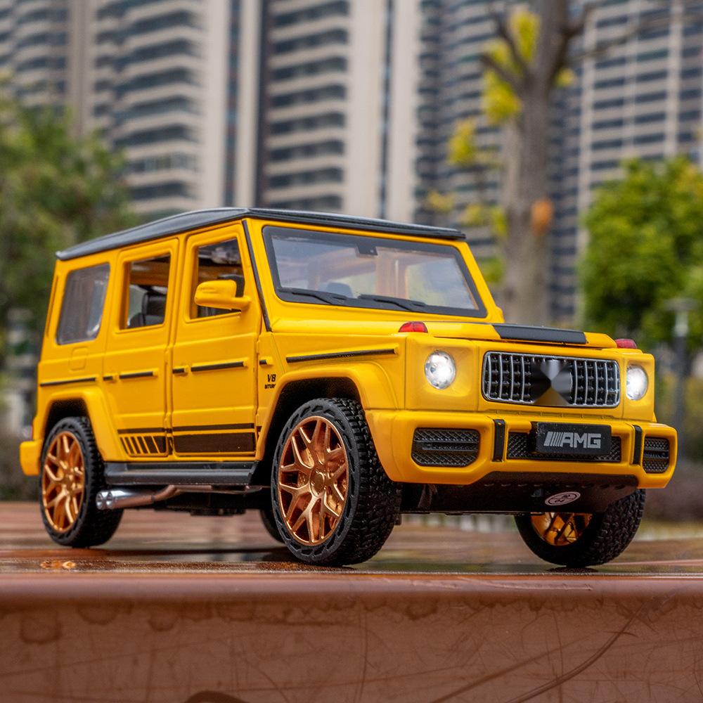 1:32 Benz G63 SUV Alloy Model Car Toy Diecasts Metal Casting Sound and Light Car Toys For Children Vehicle