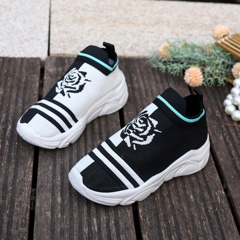 Fashion 2025 Women's Fashion Striped Knitted Fabric Sneakers Stretch Cloth Slip on Casual Socks Shoes Non-slip Soft-soled Running Shoes