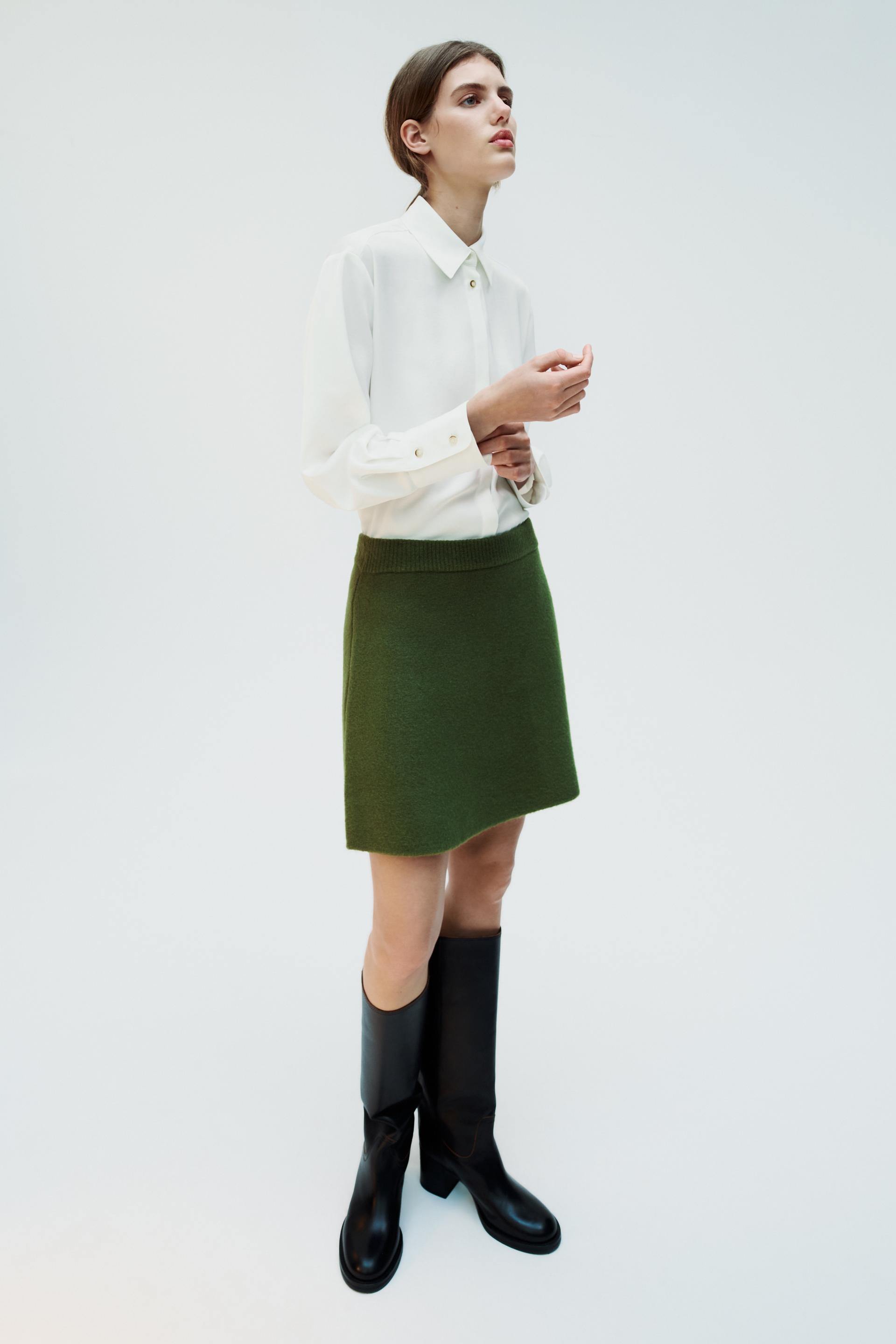 

АТЛАСНАЯ РУБАШКА СО СКРЫТЫМИ ПУГОВИЦАМИ