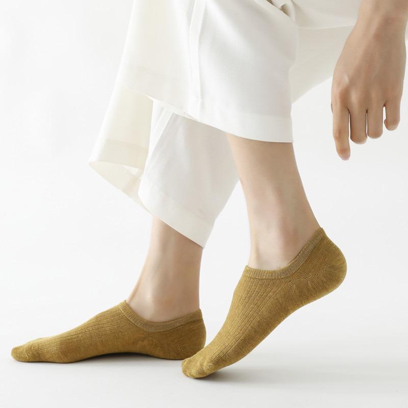 Female Spring and Summer Thin New Color Cotton Silicone Non Slip Shallow Mouth Do Not Fall with Invisible Socks