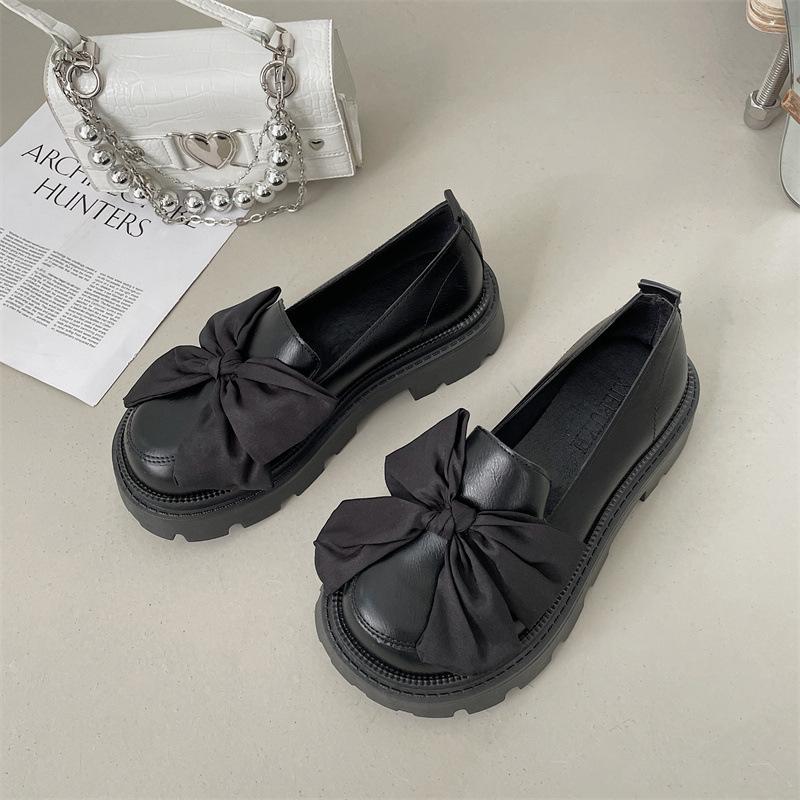 

Fairy wind small leather shoes French 2025 spring and summer new pearl bow girl single shoes thick heel Mary Jane shoes women 39 матовый черный