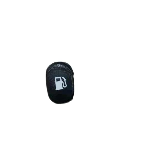 Adapt to the new Yuedong Lingdong Fistarina Yuena trunk switch, fuel tank cap switch decorative cover 815702D000 A