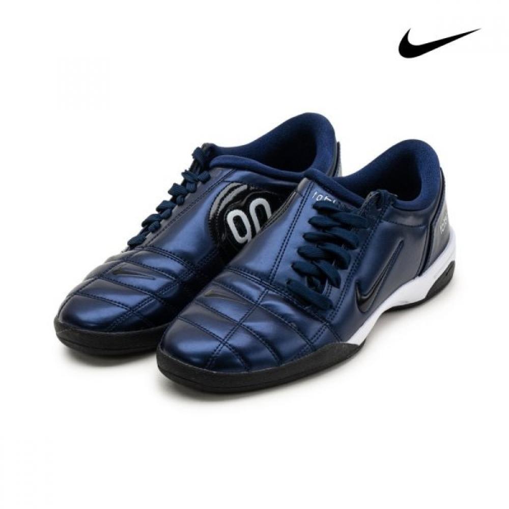 Nike Galleria Nike Women S Total 90 Flat Soccer Sneaker Im7595 400 285