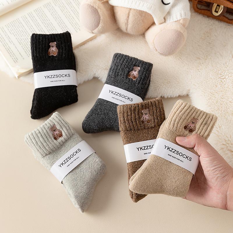 Women's Autumn/Winter Wool Socks - 25 Pairs, Mid-Calf, Cartoon Bear Embroidery, Thick Terry Loop, Warm & Cozy
