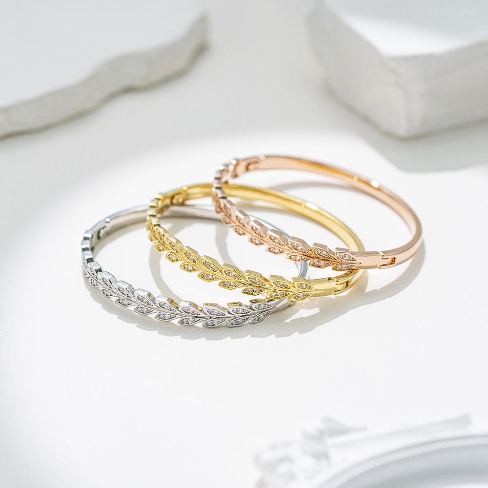 Fashionable Wheat Luxurious Handmade Gift Bracelet