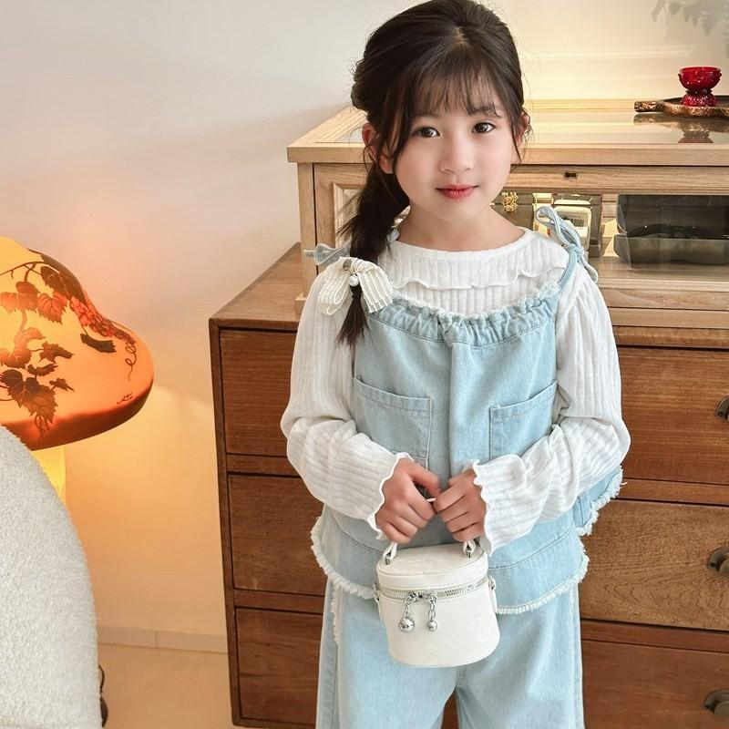 Stylish Mini Bucket Bag For Kids With Breathable Pu Material Cute And Fashionable Design