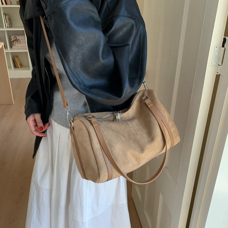 Suede Barrel Shoulder Bag Women Winter New Arrival Large Capacity Versatile Daily Commute Casual Tote Bag Crossbody Pillow Bag