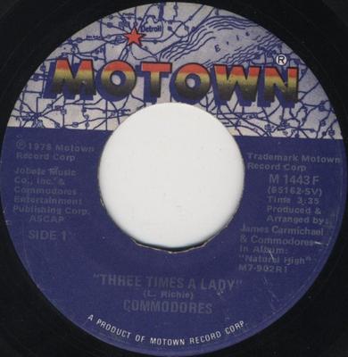 7-Zoll Schallplatte COMMODORES - Three Times A Lady M1443F Motown 1978 US Soul/Funk Gebraucht