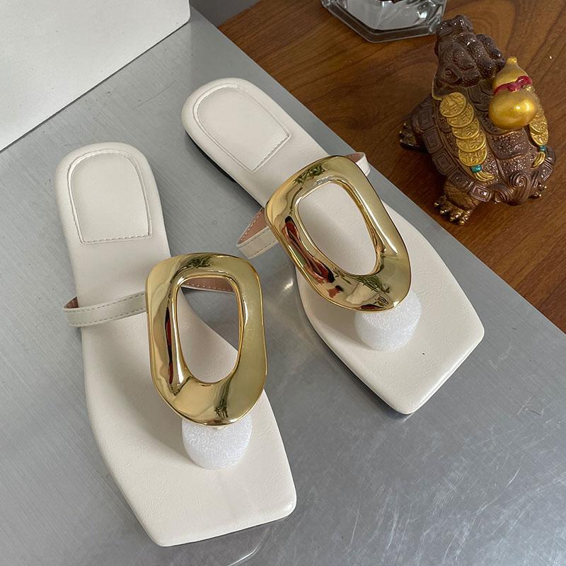 

Fashion Fashion Metal Flip Flops Women Slippers New In 2025 Luxury Summer Beach Female Slides Ladies Slippers Flats Sandals Shoes 35