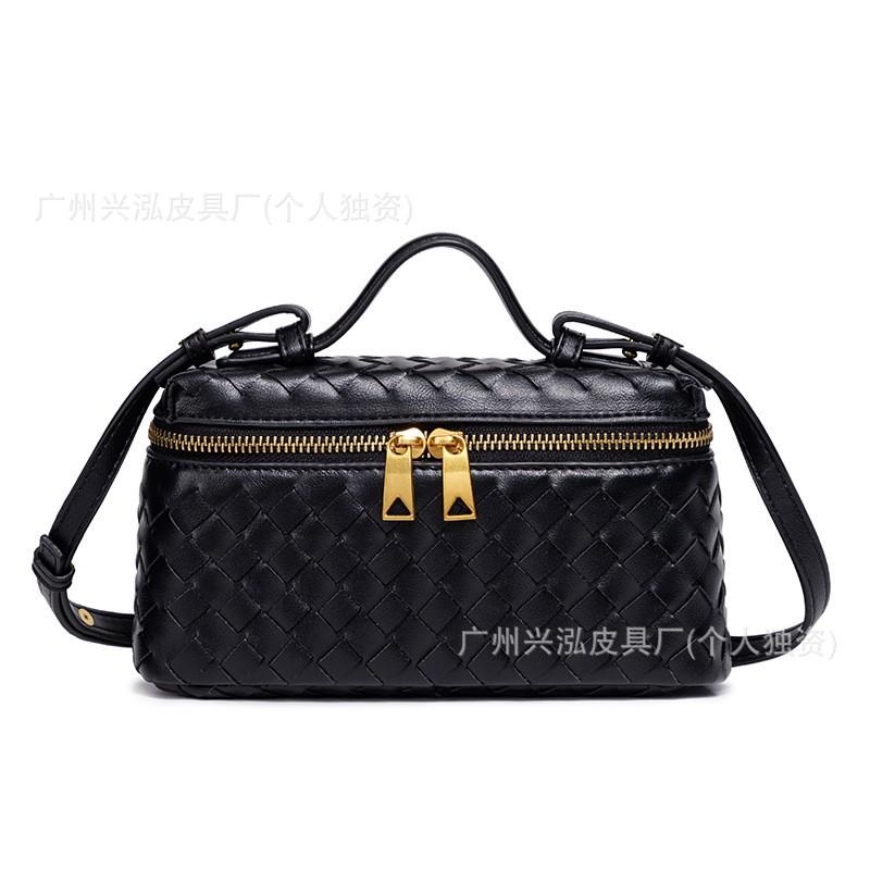 Woven Crossbody Bag Women Small PU Shoulder Daily Use Minimalist Style