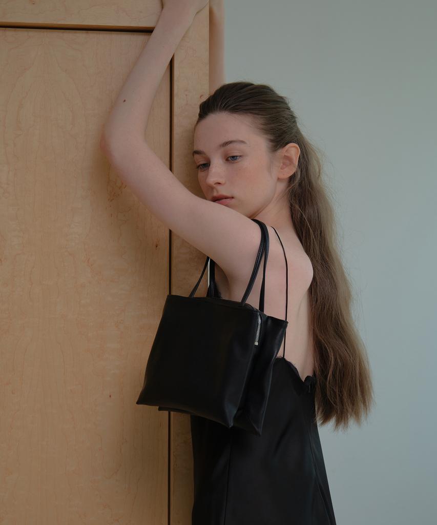 Carmonde Noma Bag_Black