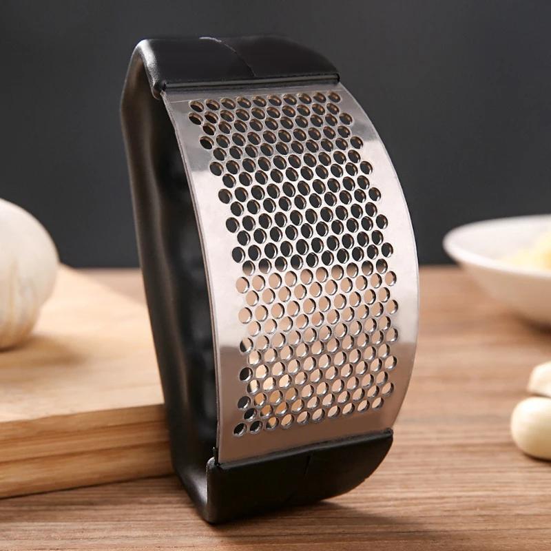 Garlic Press Stainless Steel Manual Garlic Mincer Portability Kitchen Small Tool Accessories Ginger Crusher Squeezer VIE LENTE