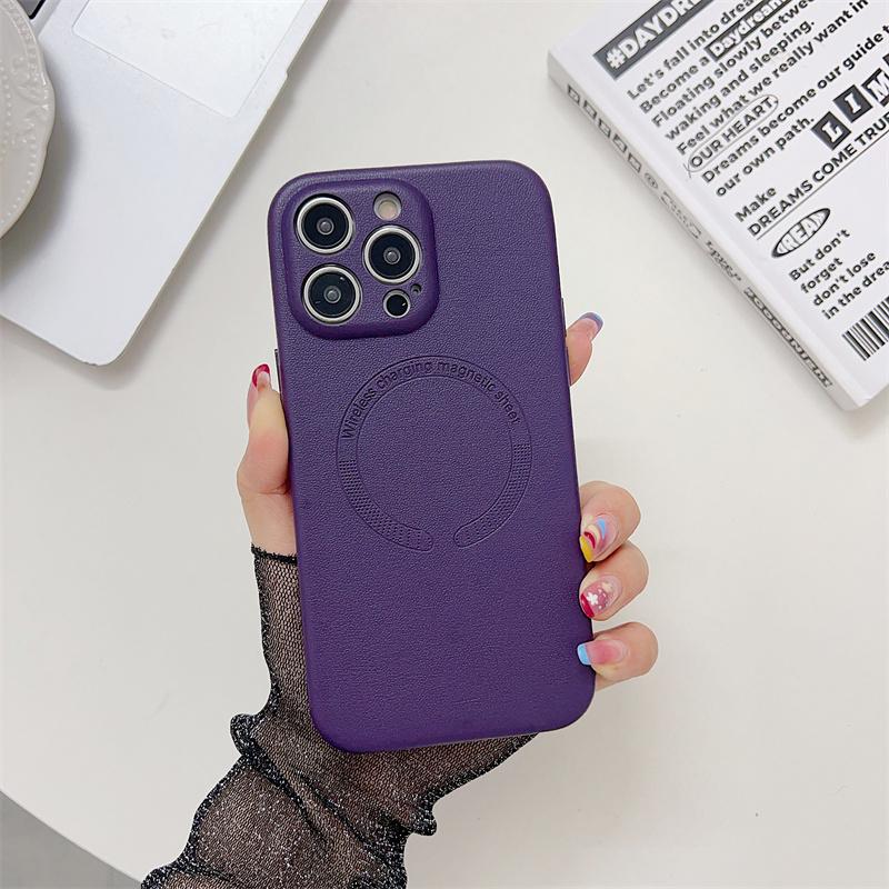 Proteção de câmera com furo de precisão Carregamento sem fio para capa de couro Magsafe para iPhone 15 14 13 12 Pro Max Plus Capa protetora magnética à prova de choque