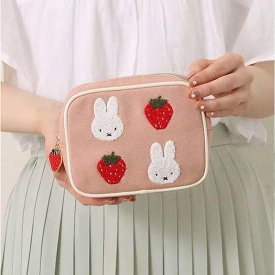 Storage Pouch Cosmetic Mini Wallet Small Item Holder Portable Strawberry Embroidery Cute Stylish White