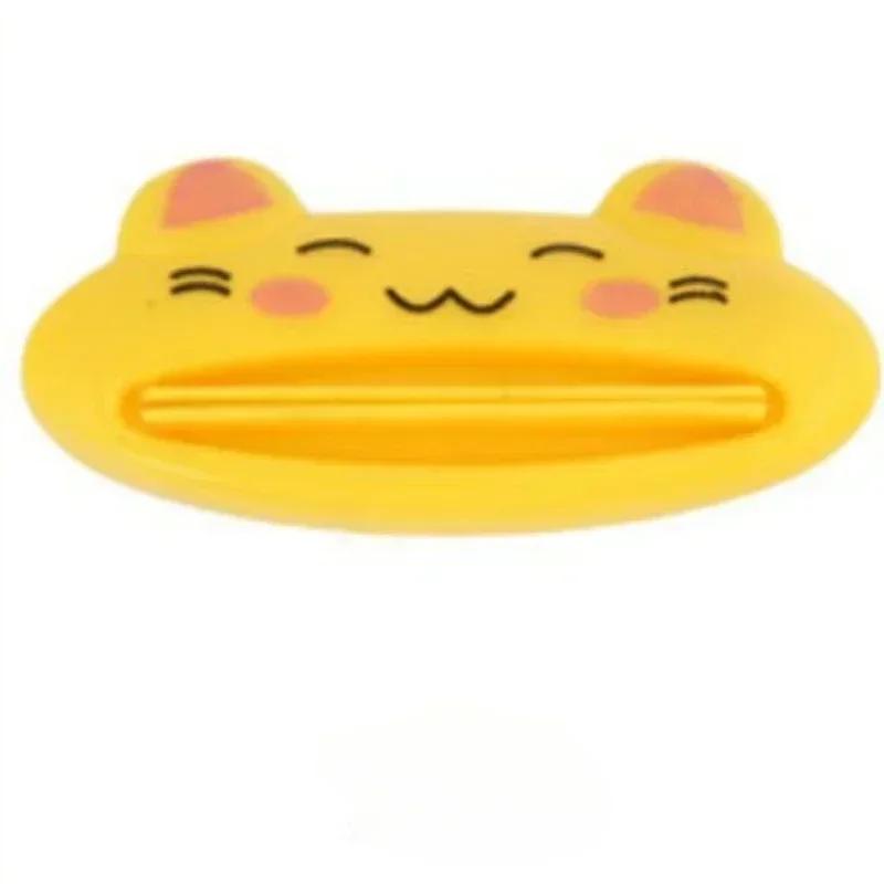 

Cute Cartoon Rolling Toothpaste Squeezer Dispenser Facial Cleanser Clips Kid Toothpaste Holder Tube Saver Bathroom Accessories 1pcs