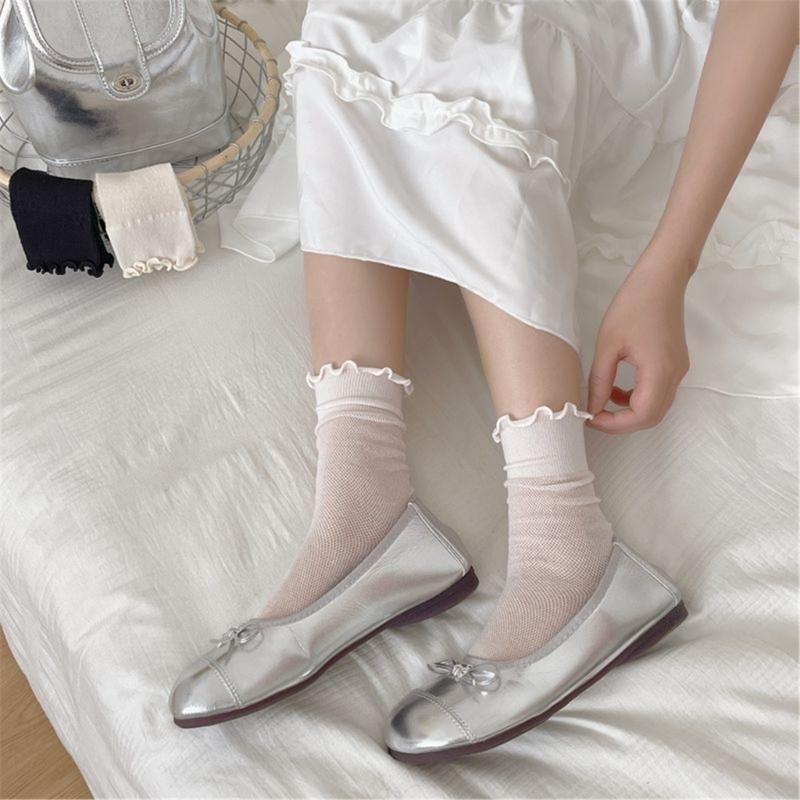 Elegant Hollow Out Breathable Mesh Middle Calf Socks Seamless Cotton Solid Color Ruffle Turn Cuff Crew Socks for Women