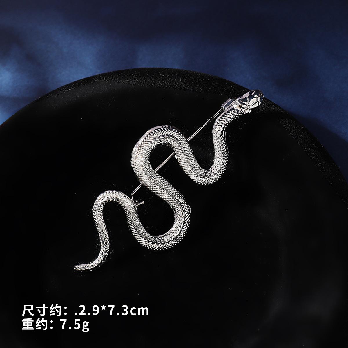 

Винтажная брошь «Год Змеи» с изображением змеи на периферии, корсаж, эмаль, премиум-булавка, аксессуары для костюмов