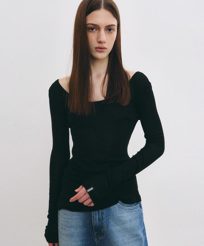 Nigaennikol Nicole Minimal Label Scoop Ls Top_Black
