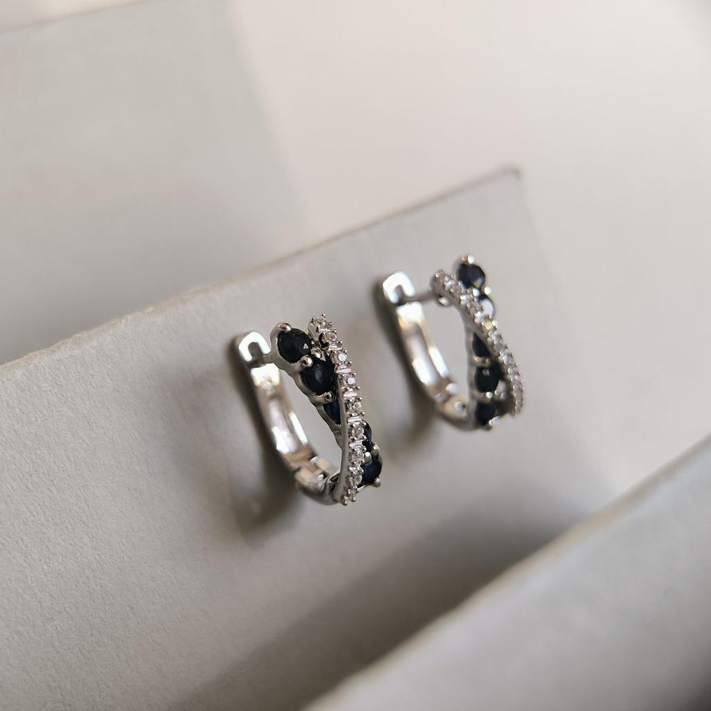 Серебряные серьги с натуральным сапфиром 1.845ct, фианитами (2180906)