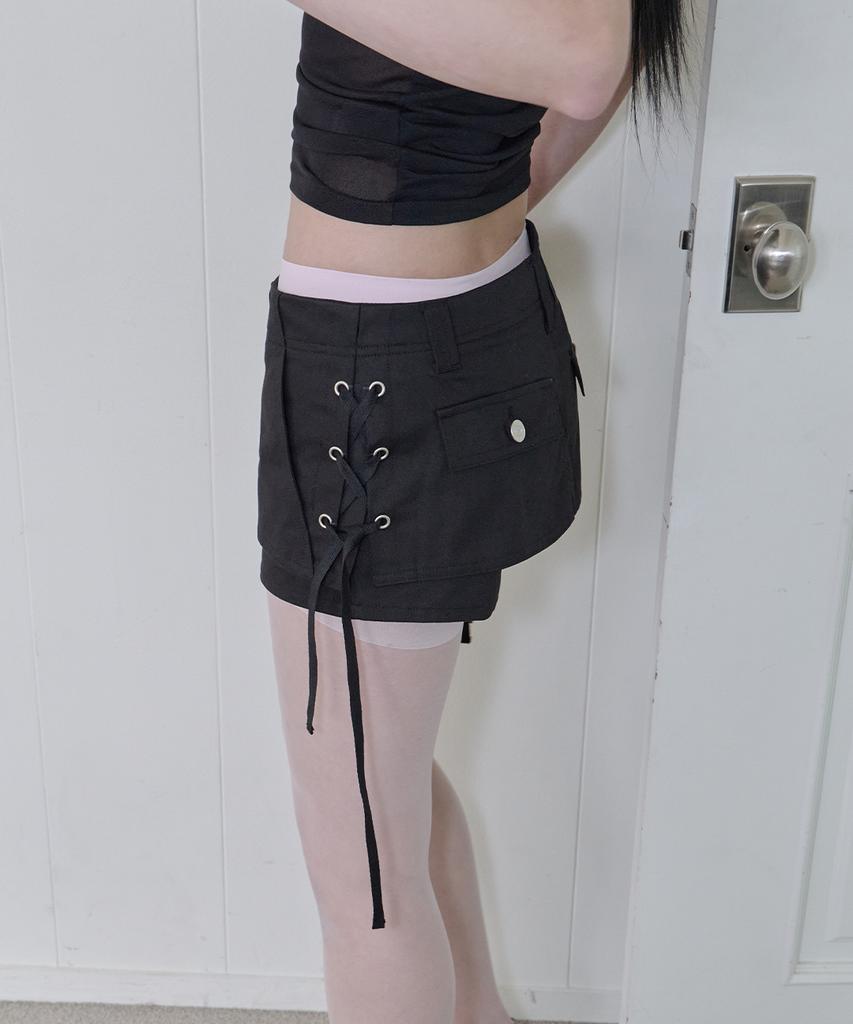 Sailpeulei Layered Lace-Up Skirt Shorts / Black