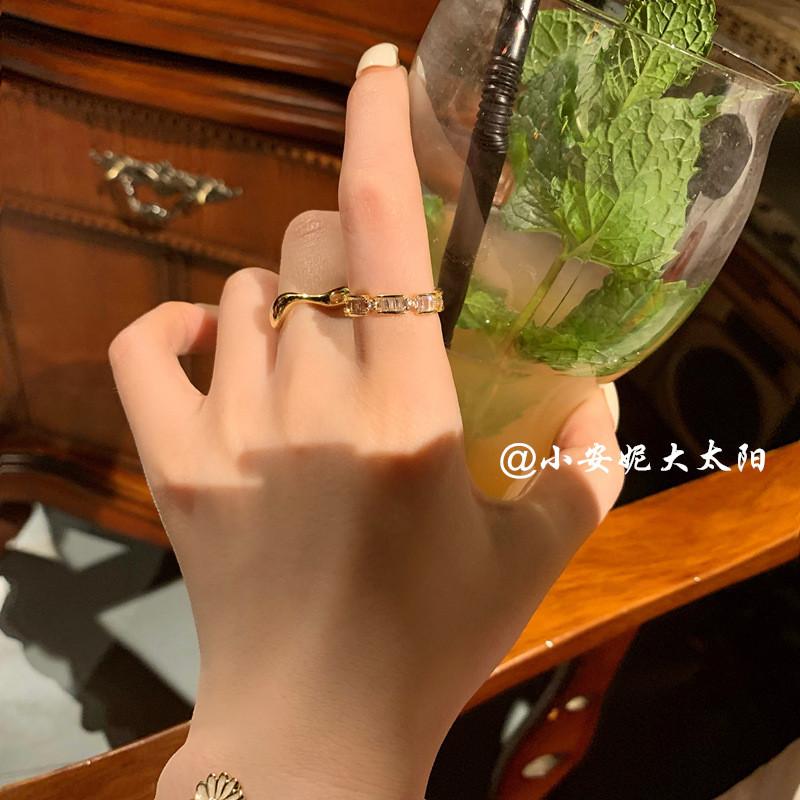 Wave Gold Trendy Design Ring Set For Women Adjustable Open Ring With Highend Cz Stone Inlay Fashionable Jewelry