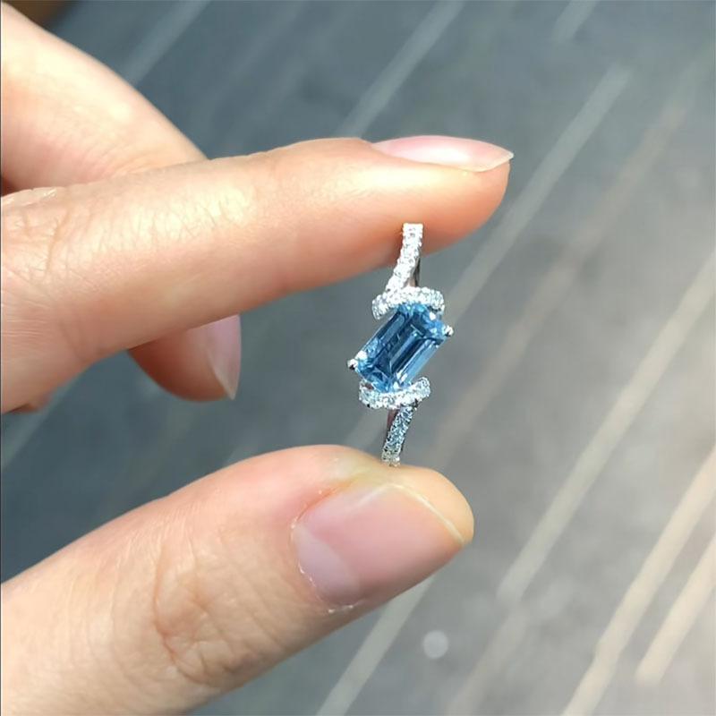 Blue Series Simple Fashion Exquisite Ring Light Luxury Fresh Classic Square Gem Rings for Women Suitable for Daily Jewelry Gifts