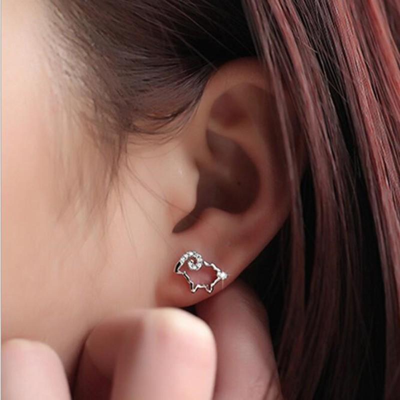 Szykowna biżuteria z cyrkoniami, kolczyki zodiakalne Mała Owca dla kobiet