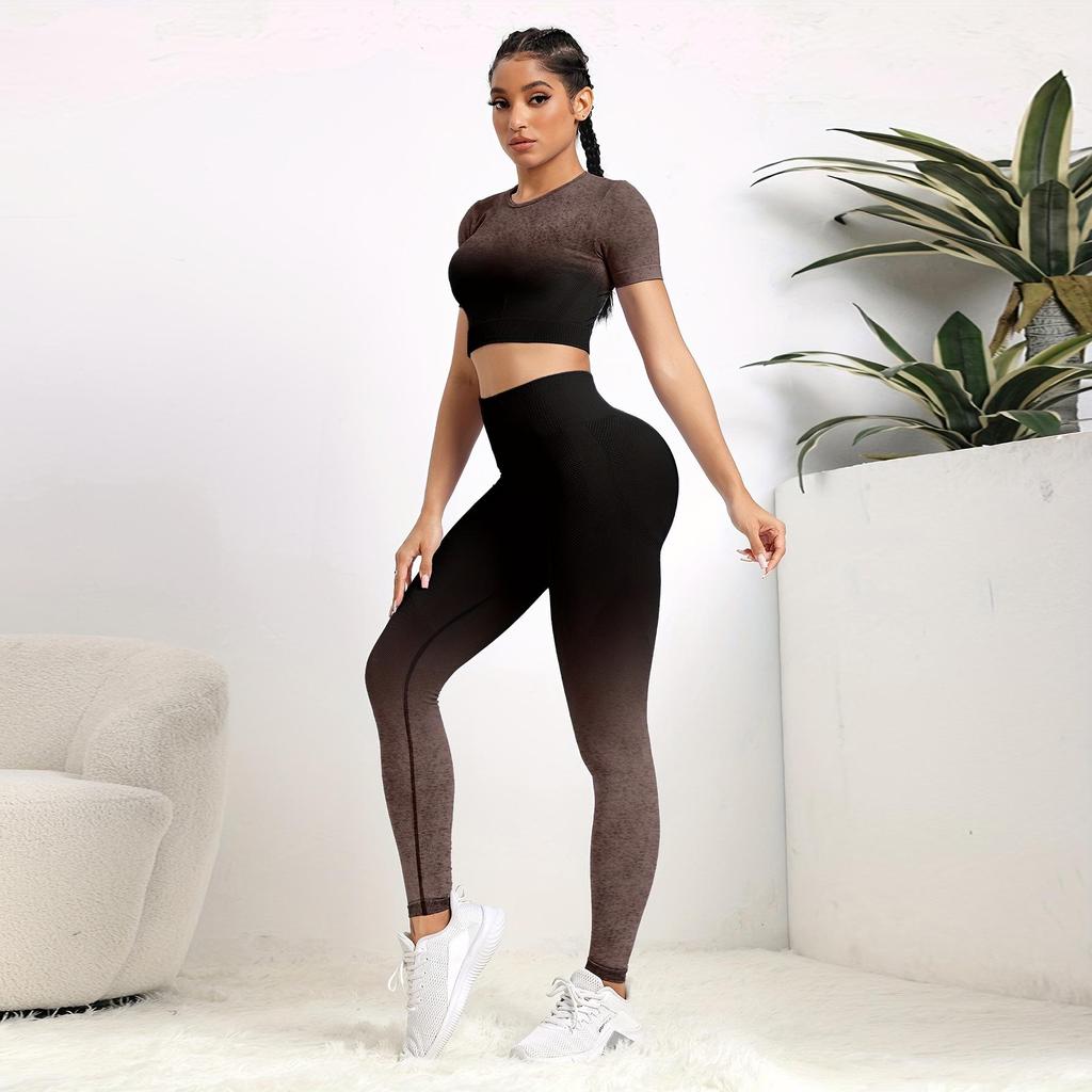 Zestaw do jogi bez szwu: Top z krótkim rękawem i legginsy podnoszące biodra dla kobiet