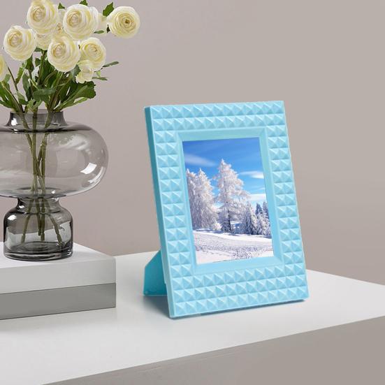 3 Inch Photo Frame Free-standing Anti-crack Solid Color Anti-skid Embossed Desktop Decor
