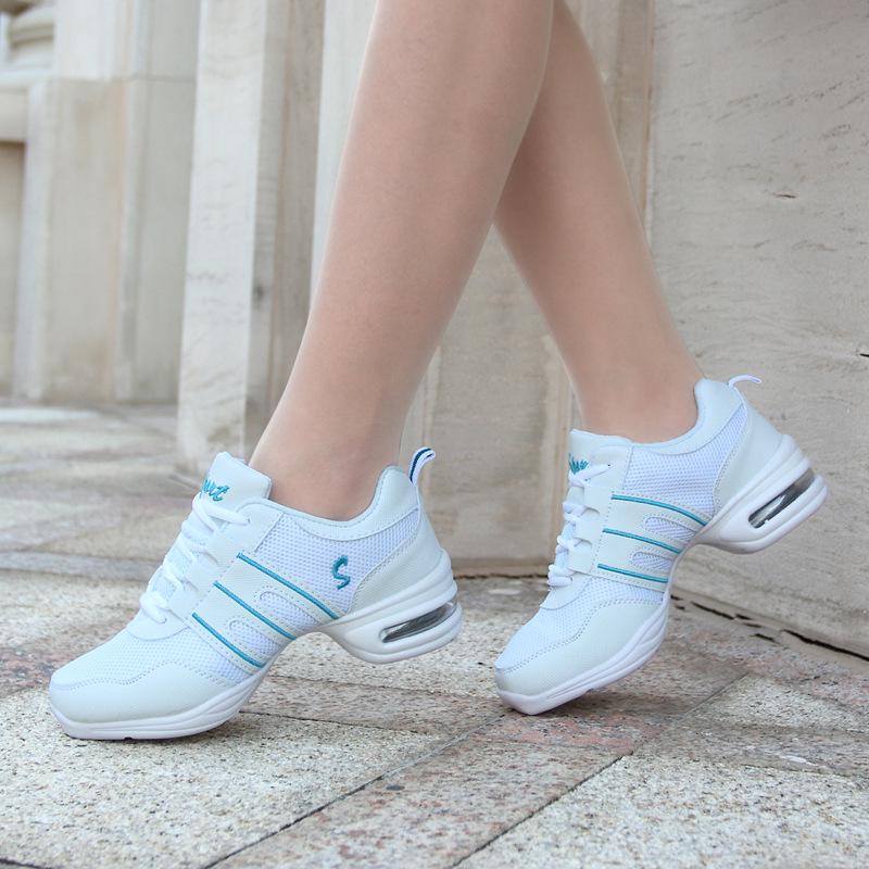 Unisex Breathable Mesh Dance Shoes with Soft Sole for Fitness, Aerobics, and Jazz.
