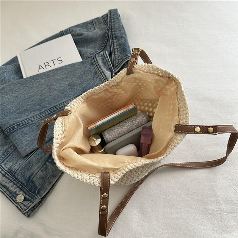 Knitted Tote Bag, New Simple and Versatile Beach Bag, Holiday Wind, Large-capacity Hand-woven Bag, Hollow Commuter Bag