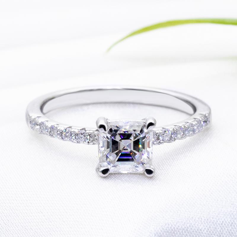 Fancy Asscher Cut 5.5x5.5mm 0.8ct Moissanite Wedding Ring 925 Sterling Silver VVS1 White Moissanite Engagement Ring for Women