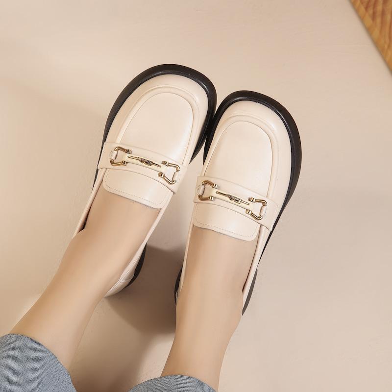 

Мокасины женские рабочие кожаные туфли для мам среднего возраста удобные мягкие подошвы плоские туфли для женщин среднего и пожилого возраста 41 бежевый