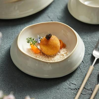 Keramische dinerborden, familieborden voor biefstuk, pastaborden, dessertschalen, taartschalen, dim sum kommen, saladeschalen, keukenbenodigdheden