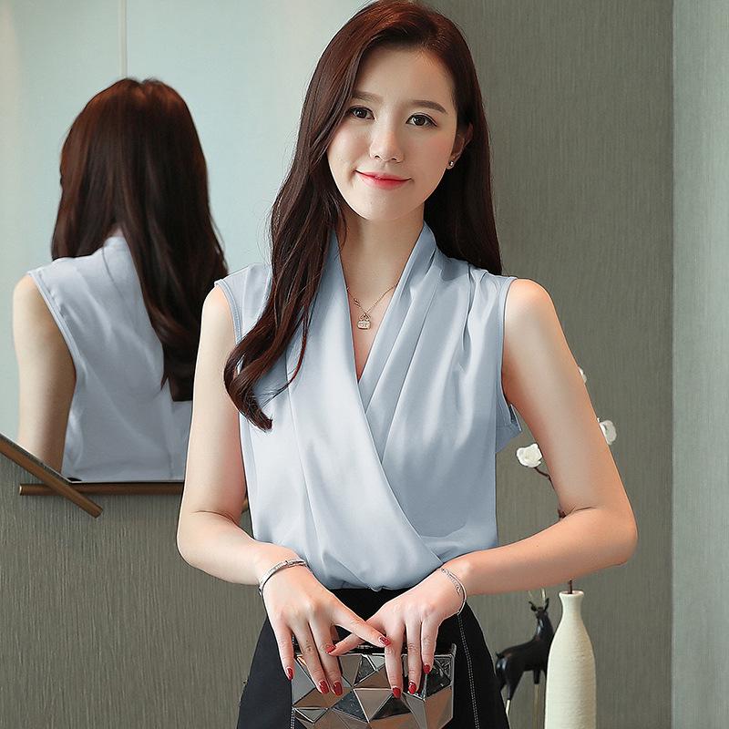 

Real video summer sleeveless chiffon shirt femininity thin V-neck OL satin shirt vest 2XL