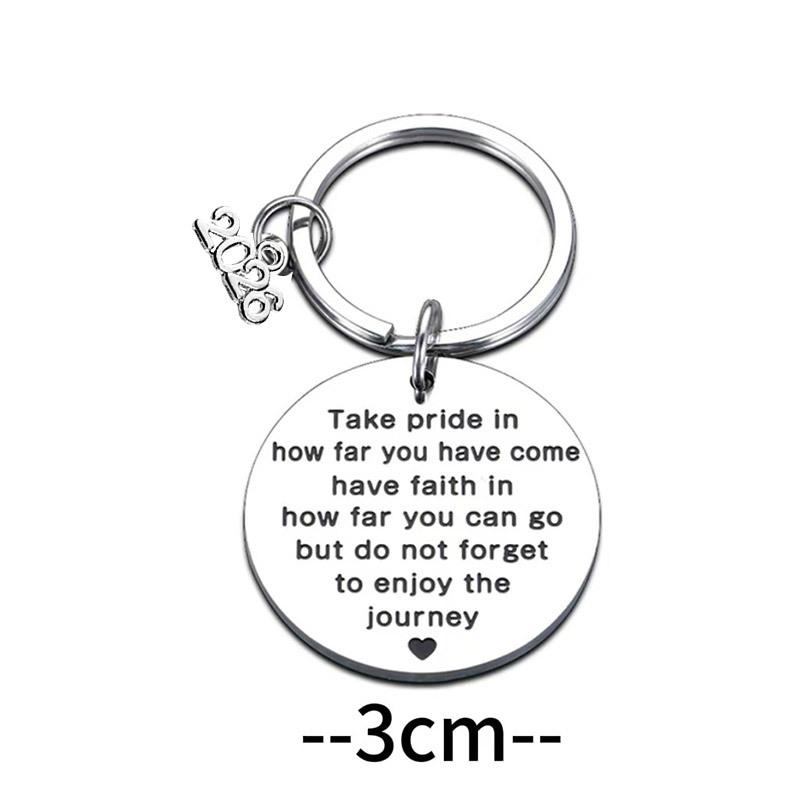 Sleutelhanger met afstudeerwens, gemaakt van roestvrij staal met lasergegraveerd ontwerp, modieuze tashanger, praktisch cadeau voor de afstudeerperiode.