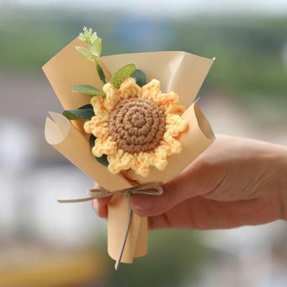Mini Crochet Flower Bouquet Graduation Bouquet Artificial Daisy Knitted Flower Wedding Guest Gift Valentine's Day Gift