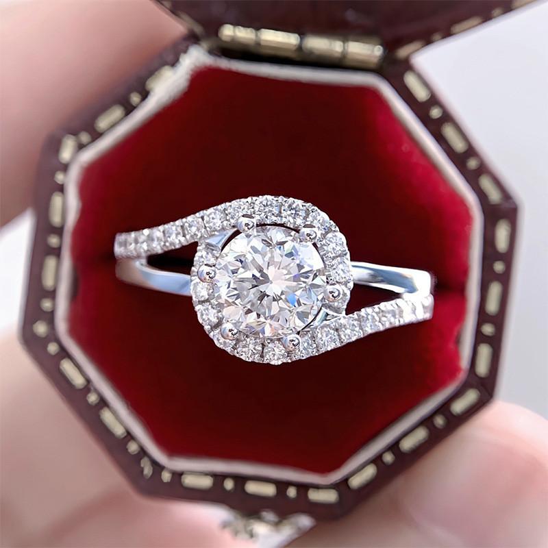 CopperCrystal Twist Bridal Wedding Ring for Women Creative Fashionable Fancy Band Accessory
