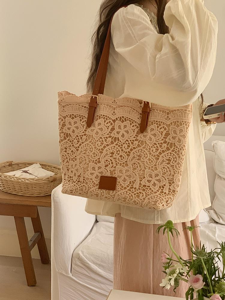 Lace Flower Fairy Women's Tote Shoulder Bag New Casual Commuting Female Handbags Large Capacity French Ladies Vacati Beach Bag