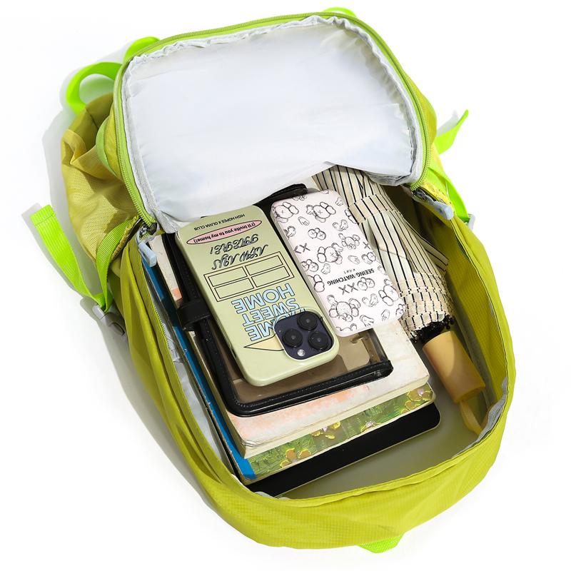 Lightweight Large Capacity Backpack Outdoor Travel Backpack