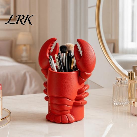 Artistic Brush Holder Lobster Pen Holder, Halloween Funny Sea Animal Pencil Stand, Creative Eye-catching Desk Decor Organizer for Brushes Makeup