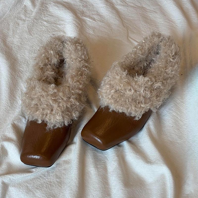 Sheepskin version~ New velvet warm fluffy shoes for women's inner height increase, flat bottom versatile square head comfortable leather shoes