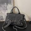 Wash Denim Women Luxury Designer Handbags And Purses New Buckle Design Commuting Shoulder Crossbody Bags Large Capacity Toes