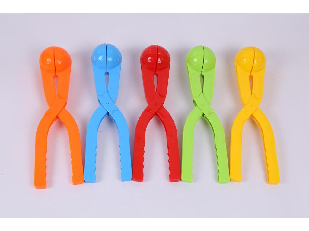 Football-Shaped Snowball Maker & Skiing Tools for Kids