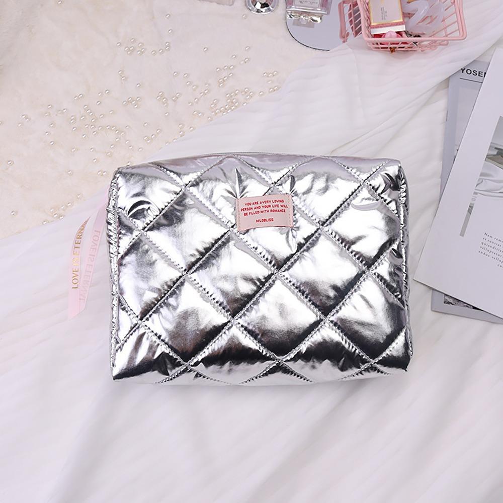 

Wide Open Quilted Makeup Bag Large Capacity Zipper Handle Ladies Storage Bags Ladies Makeup Storage Bags