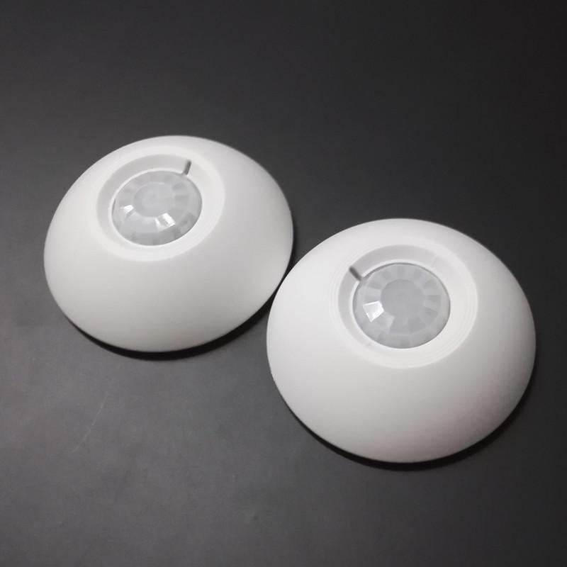 Ceiling-Mounted 360° Infrared Detector with Wired Light Control